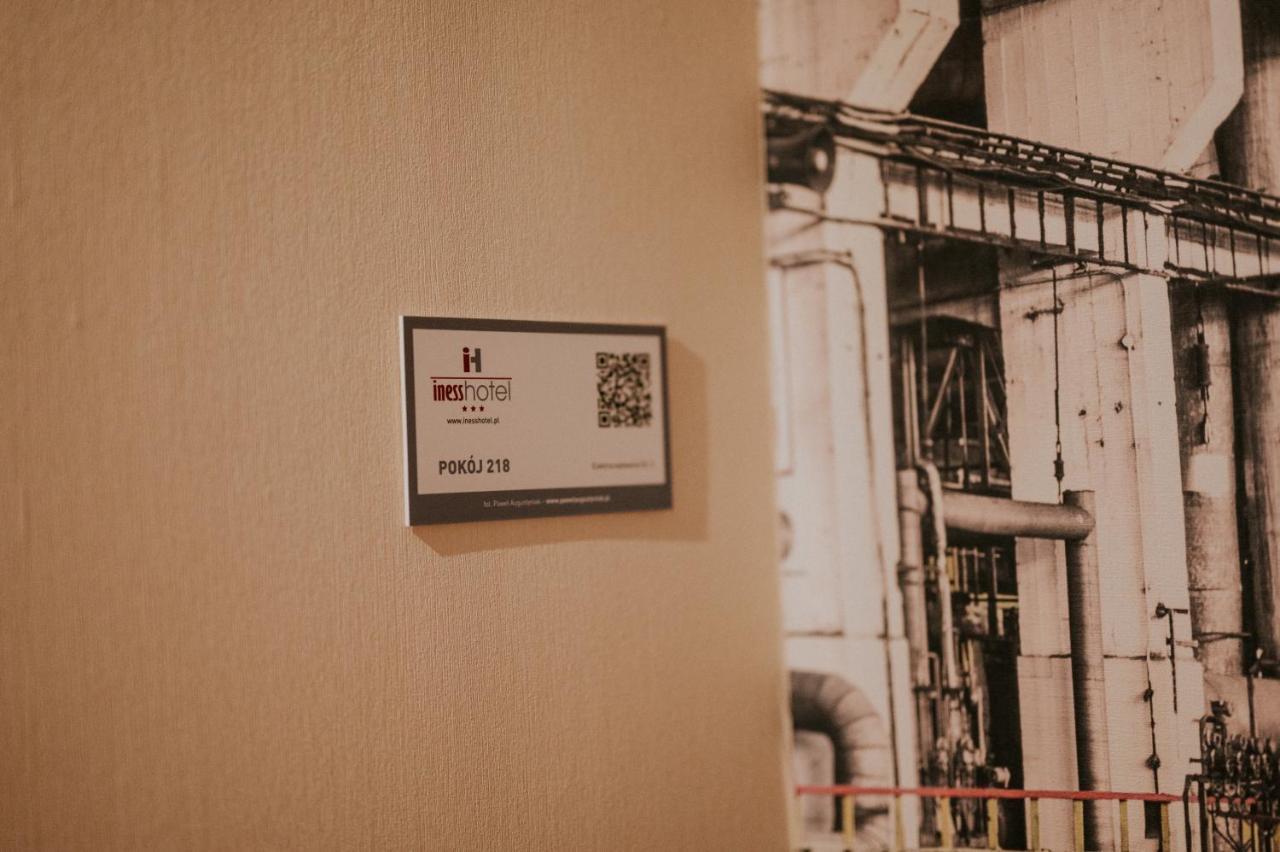 Iness Hotel Лодзь Экстерьер фото